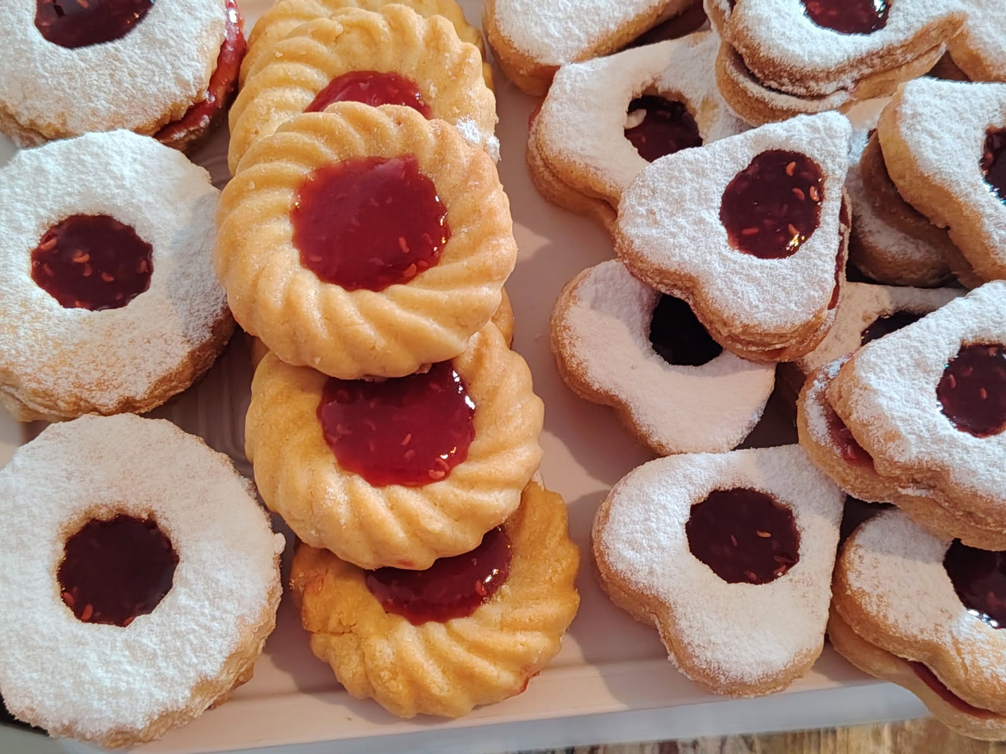 Sablés Fondants à la Confiture de Framboise